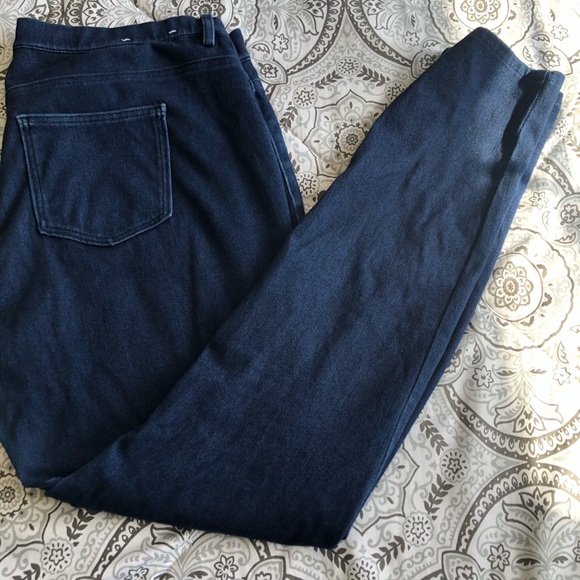 Uniqlo Jeggings - Picture 1 of 5